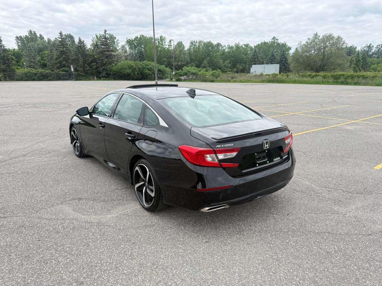 2022 Honda Accord Sport Photo2