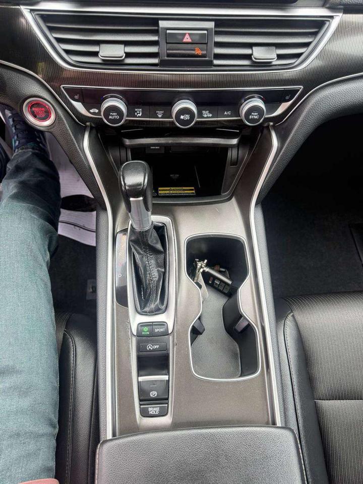 2022 Honda Accord Sport Photo