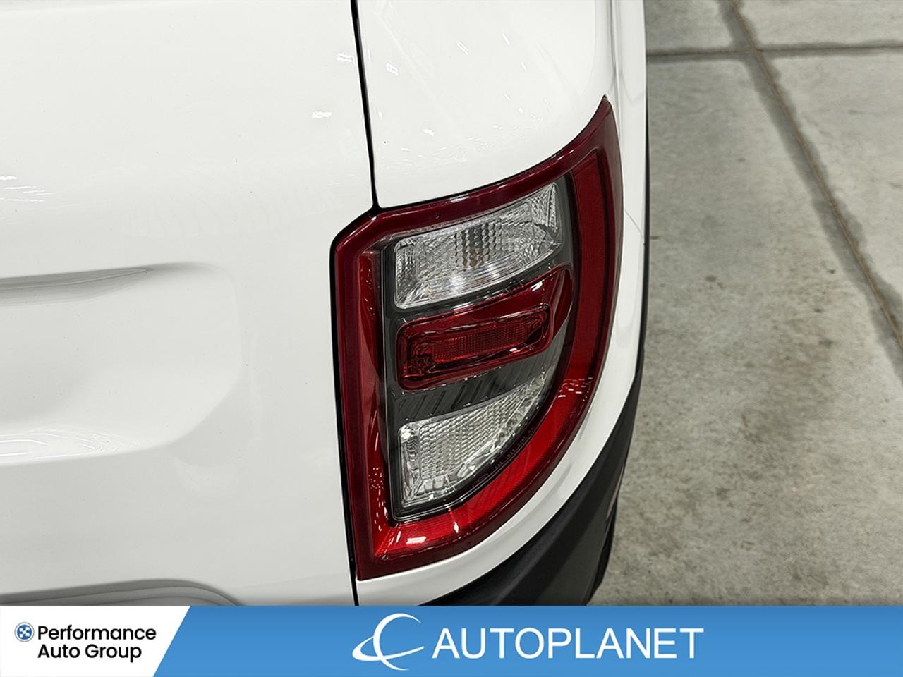 2024 Ford Bronco Sport Big Bend AWD, Back Up Cam, Heated Seats! Photo