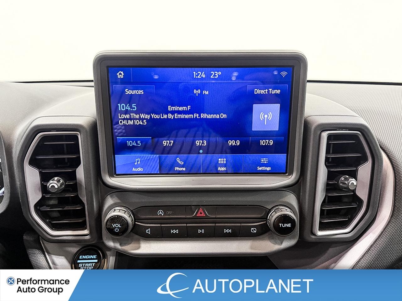 2024 Ford Bronco Sport Big Bend AWD, Back Up Cam, Heated Seats! Photo