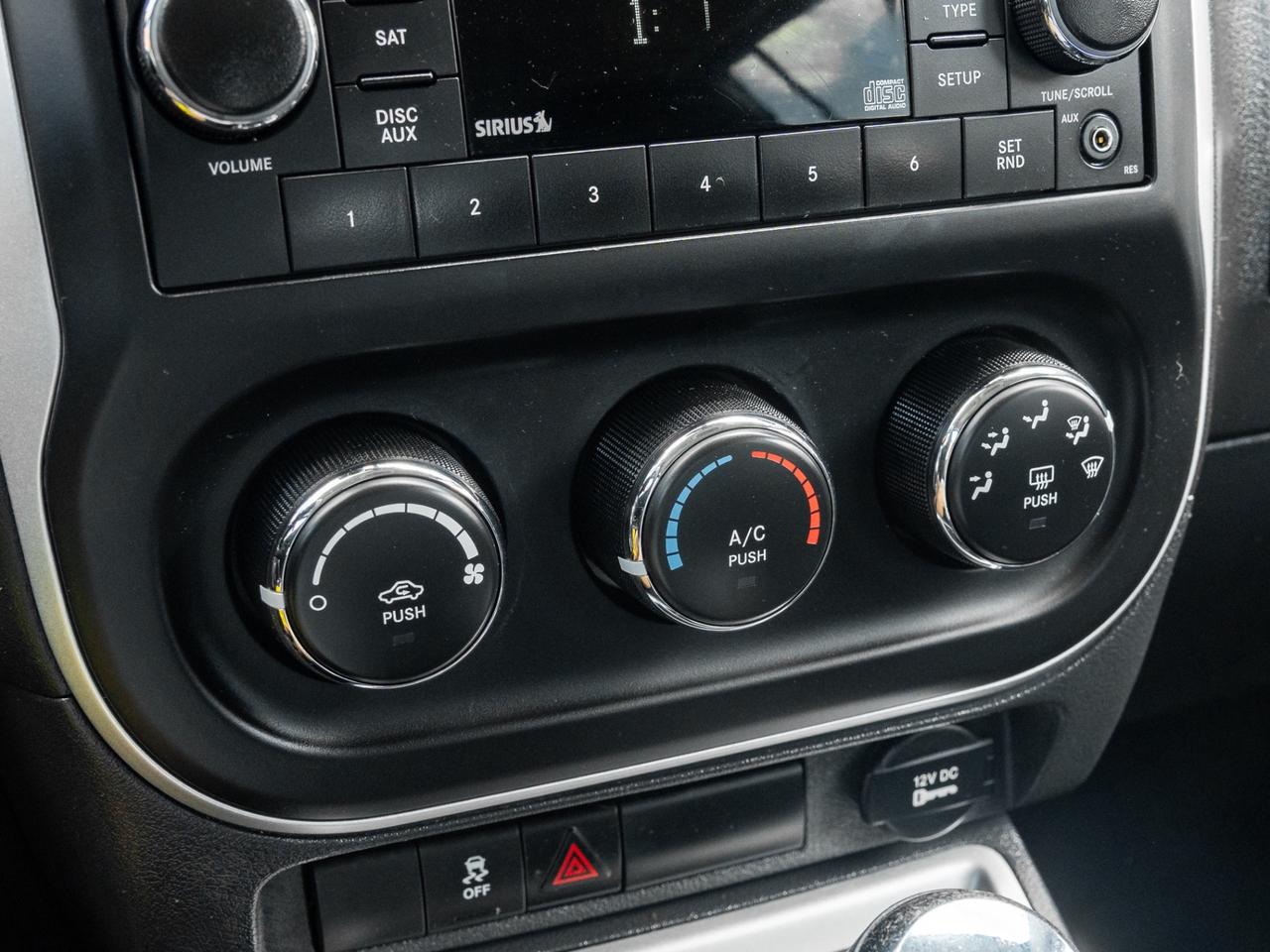 2014 Jeep Compass 4WD NORTH Photo