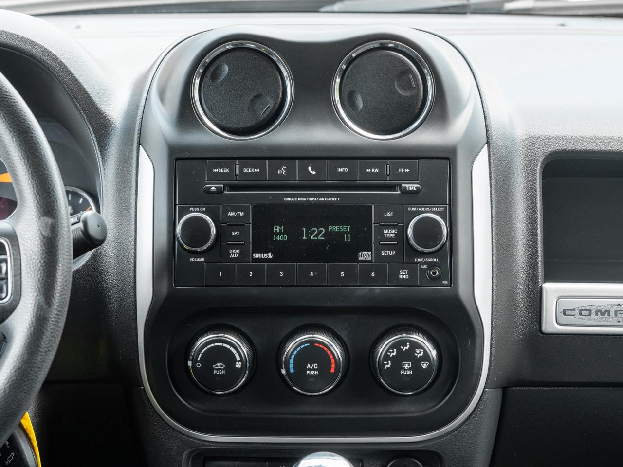 2014 Jeep Compass 4WD NORTH Photo