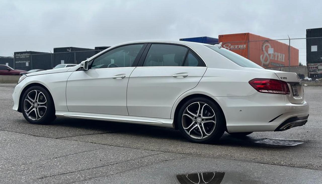 2014 Mercedes-Benz E-Class E300, NAV, LEATHER INTERIOR, ALLOYS Photo