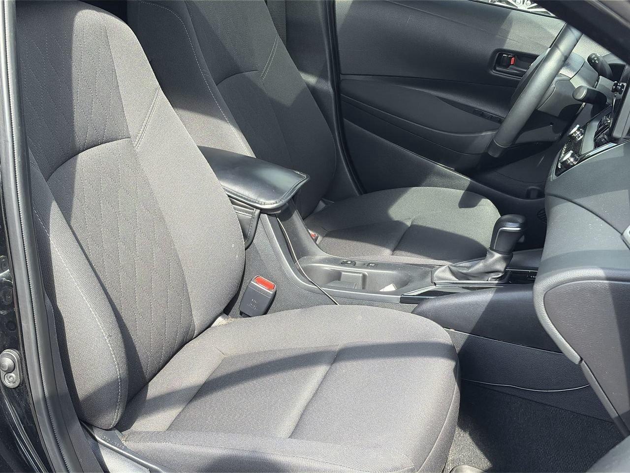 2024 Toyota Corolla LE CVT CLOTH   WIRELESS CARPLAY/ANDROID AUTO   HEA Photo