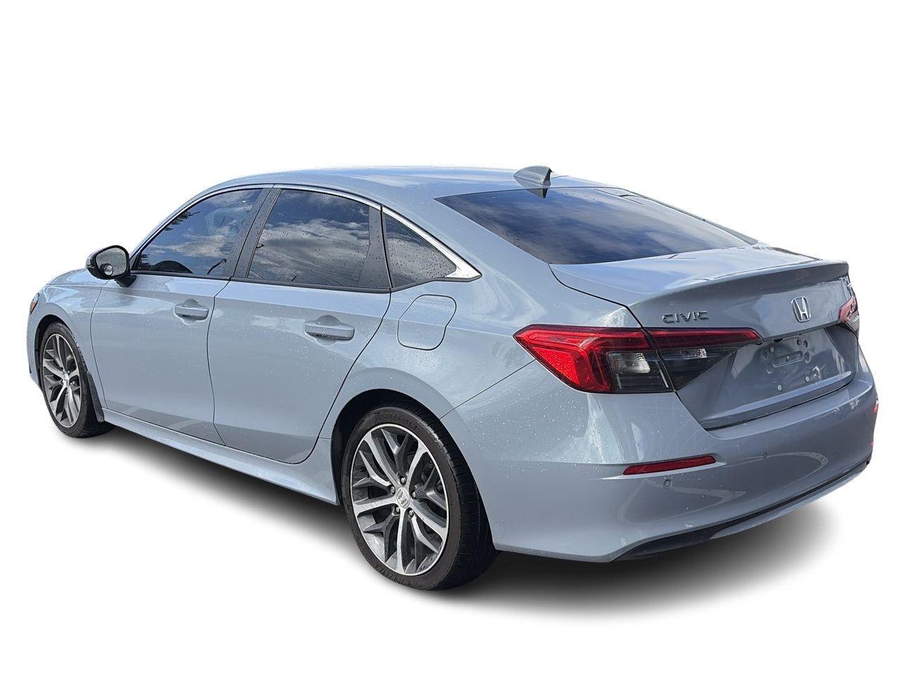 2023 Honda Civic Sedan Touring CVT LEATHER   SUNROOF   HEAT STEER Photo