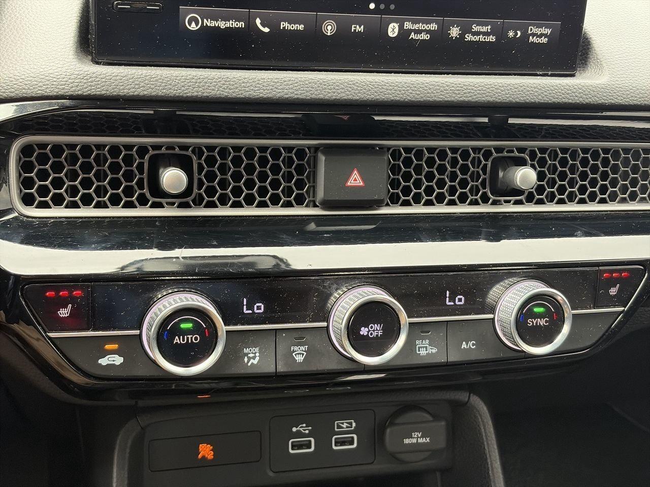 2023 Honda Civic Sedan Touring CVT LEATHER   SUNROOF   HEAT STEER Photo