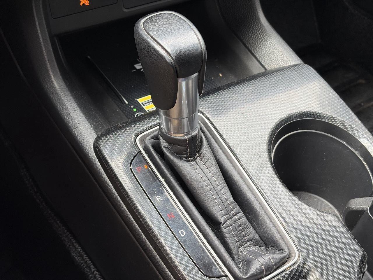 2023 Honda Civic Sedan Touring CVT LEATHER   SUNROOF   HEAT STEER Photo