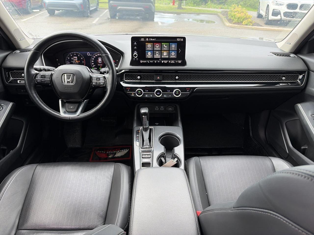 2023 Honda Civic Sedan Touring CVT LEATHER   SUNROOF   HEAT STEER Photo