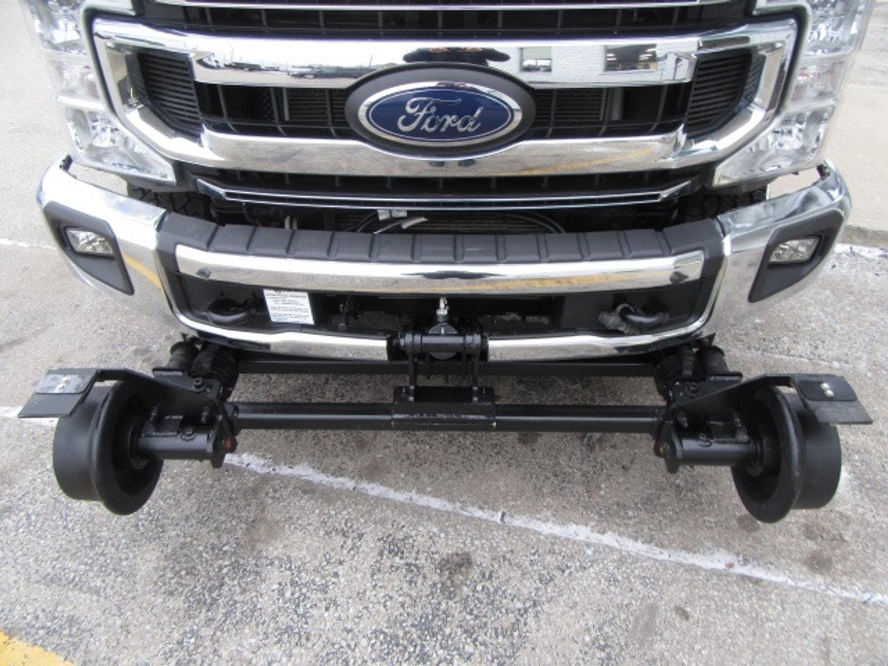 2024 Ford F-350 GAS CREW CAB 4X4 XLT 6.8FT BOX NEW HI-RAIL PACKAGE Photo