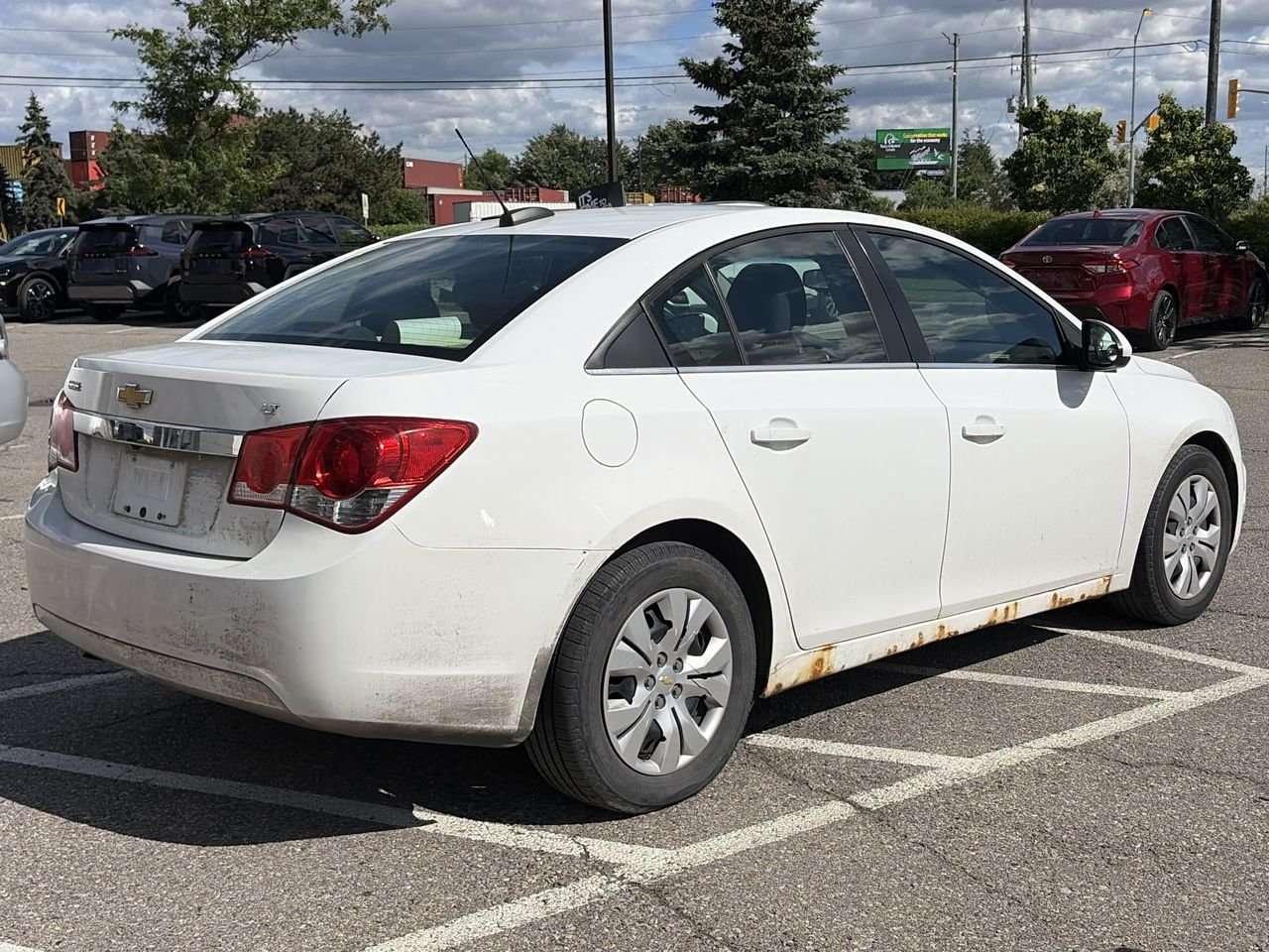 2015 Chevrolet Cruze LT Turbo SOLD AS/IS   CLOTH   BACKUP CAMERA   BLUETOOTH CONNECTION Photo