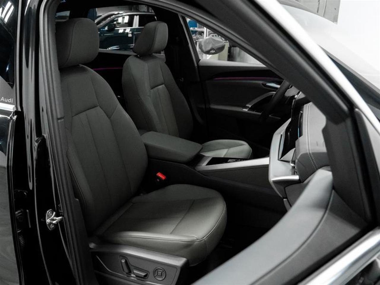 2025 Audi New Q5 2.0T Progressiv 4dr All-Wheel Drive quattro Sport Utility Photo