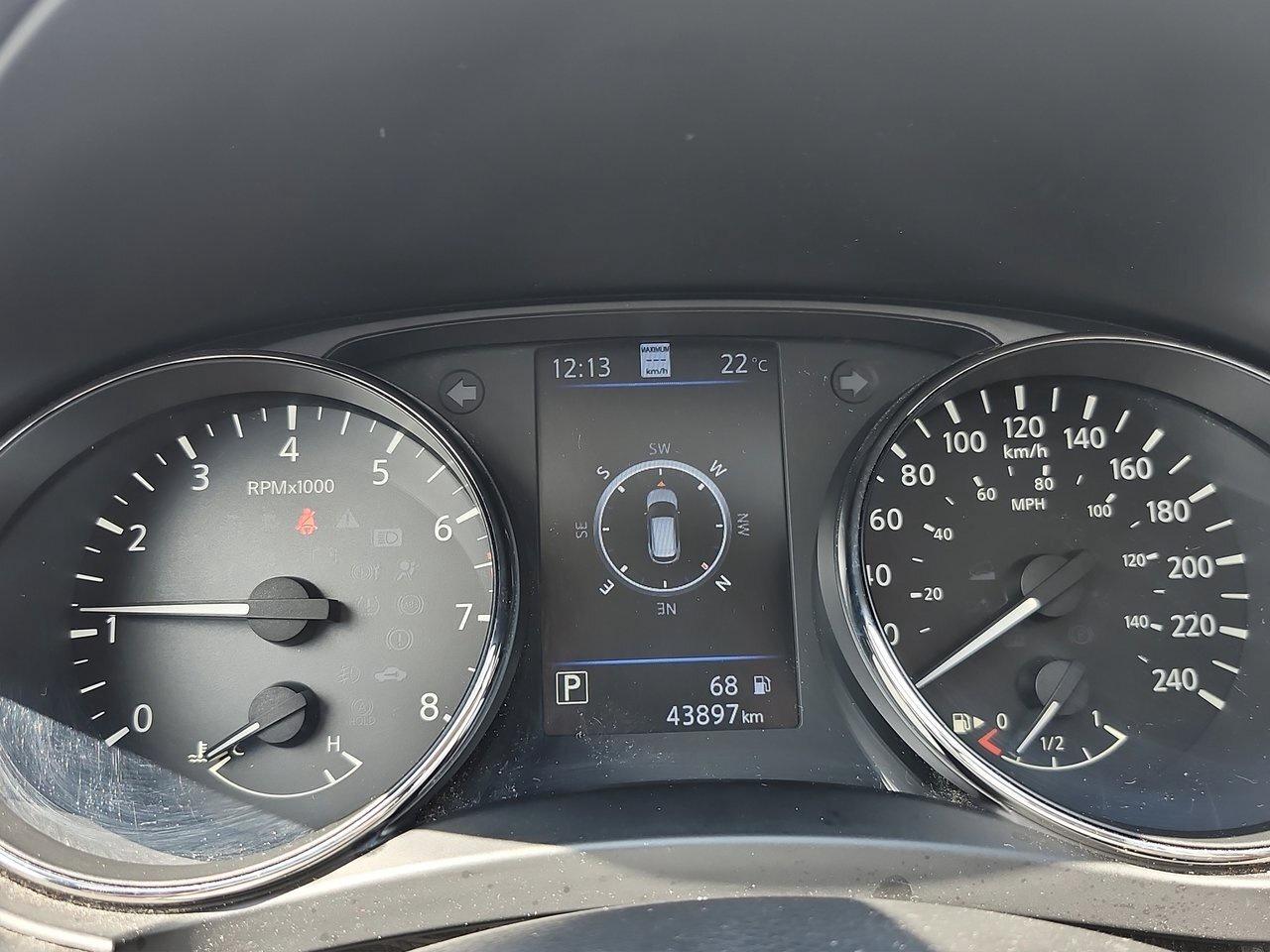 2021 Nissan Qashqai SL Photo