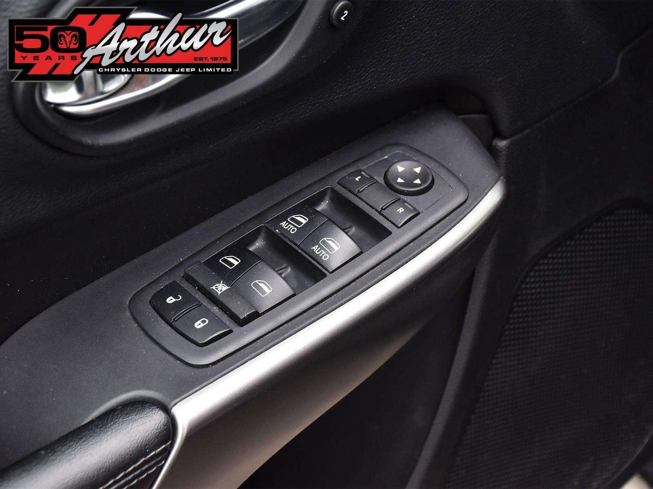 2019 Jeep Cherokee Limited 4X4 Photo