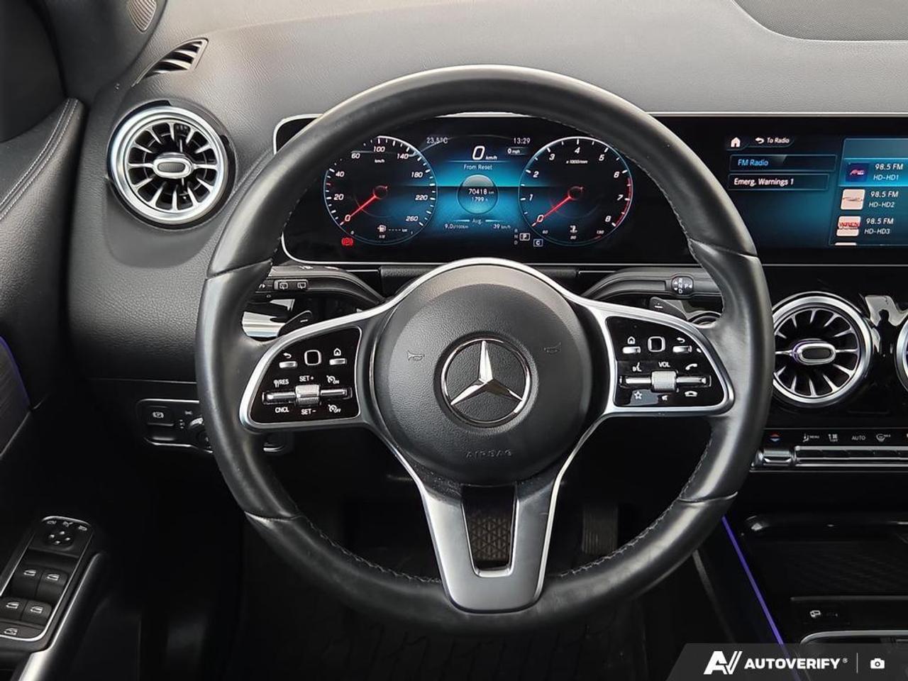 2021 Mercedes-Benz GLA250 HEATED SEATS   SUNROOF   SMART DEVICE INTEGRATION Photo