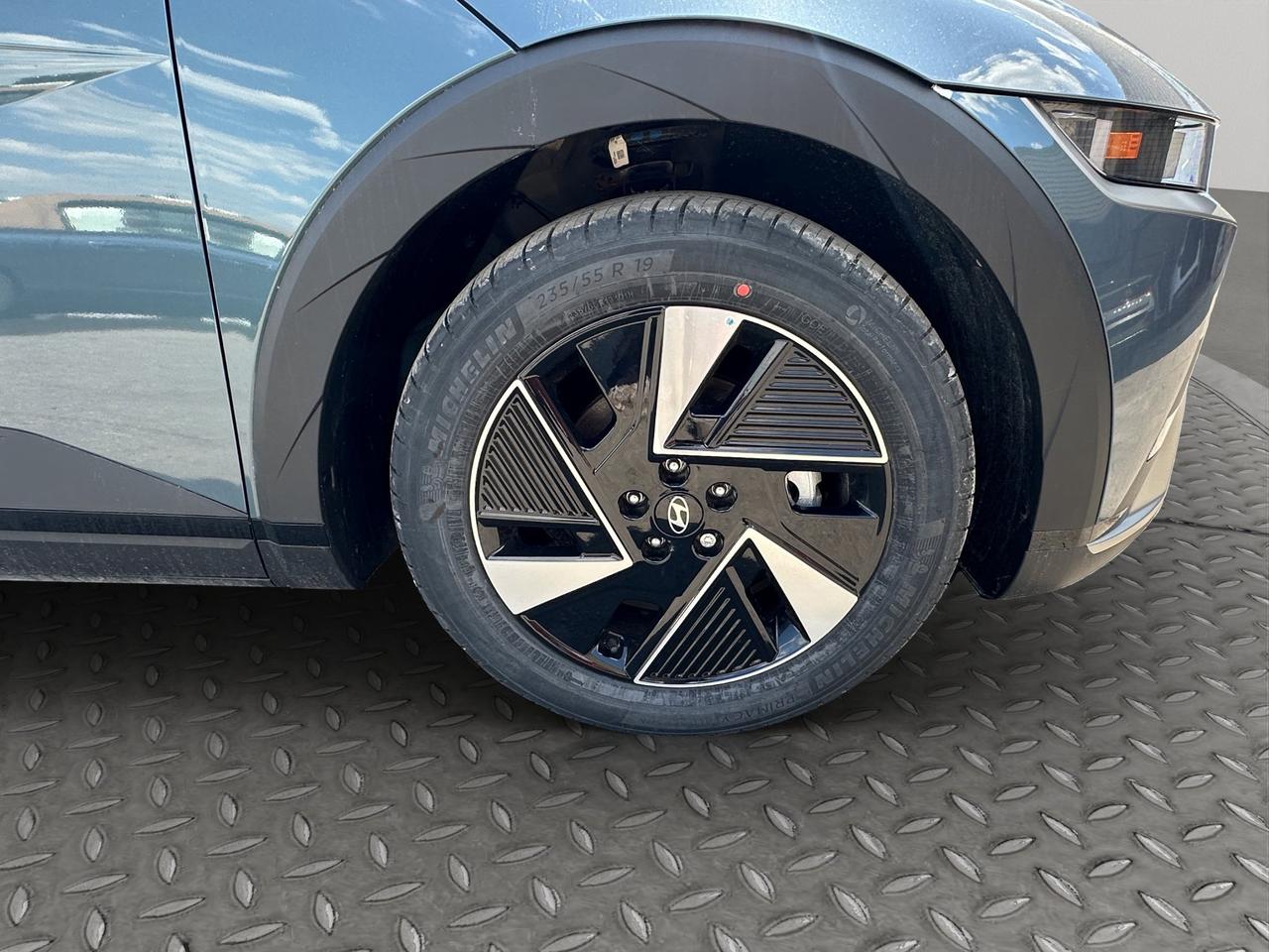 2026 Hyundai IONIQ 5 Preferred Photo
