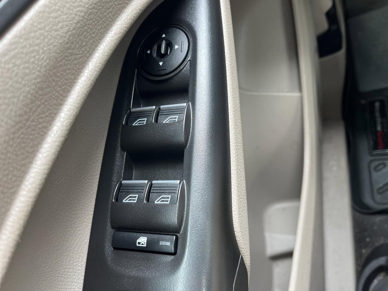 2015 Ford Transit Connect Wagon XLT | Reverse Cam | Heated Seats Photo