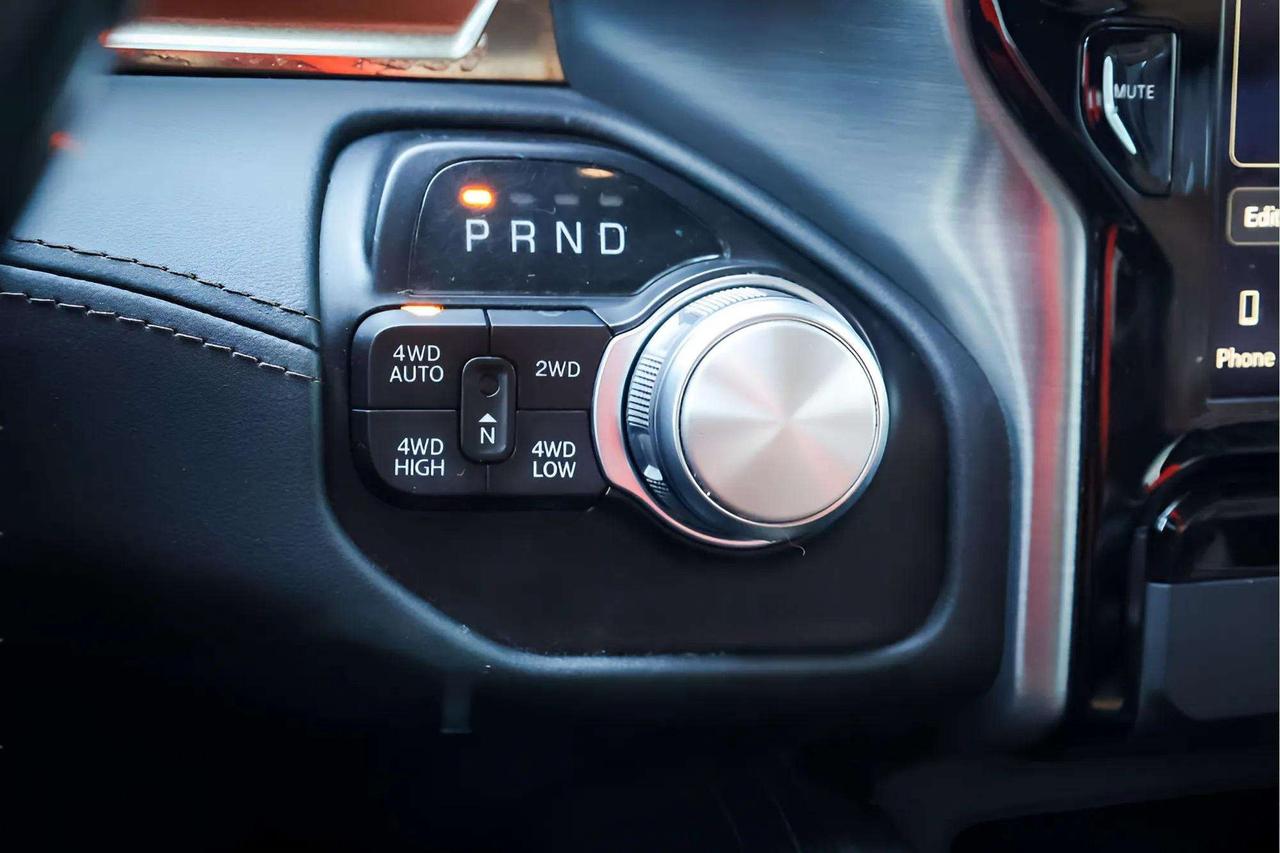 2022 RAM 1500 : Nav, Apple Car Play, Leather, Sunroof Photo