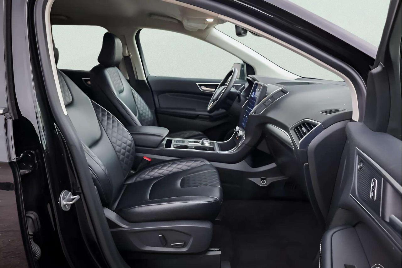 2024 Ford Edge : Apple Car Play, Htd Seats, R.Cam Photo
