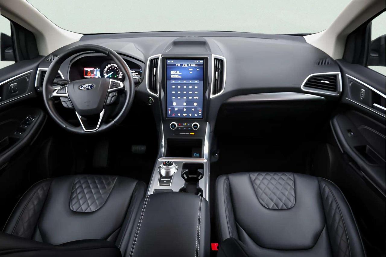 2024 Ford Edge : Apple Car Play, Htd Seats, R.Cam Photo