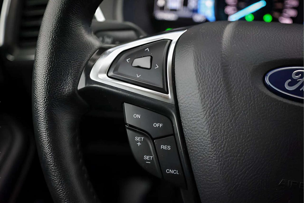 2024 Ford Edge : Apple Car Play, Htd Seats, R.Cam Photo