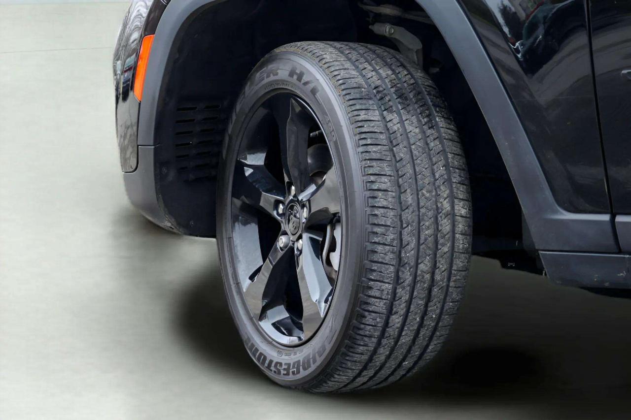 2025 Jeep Grand Cherokee Altitude Photo