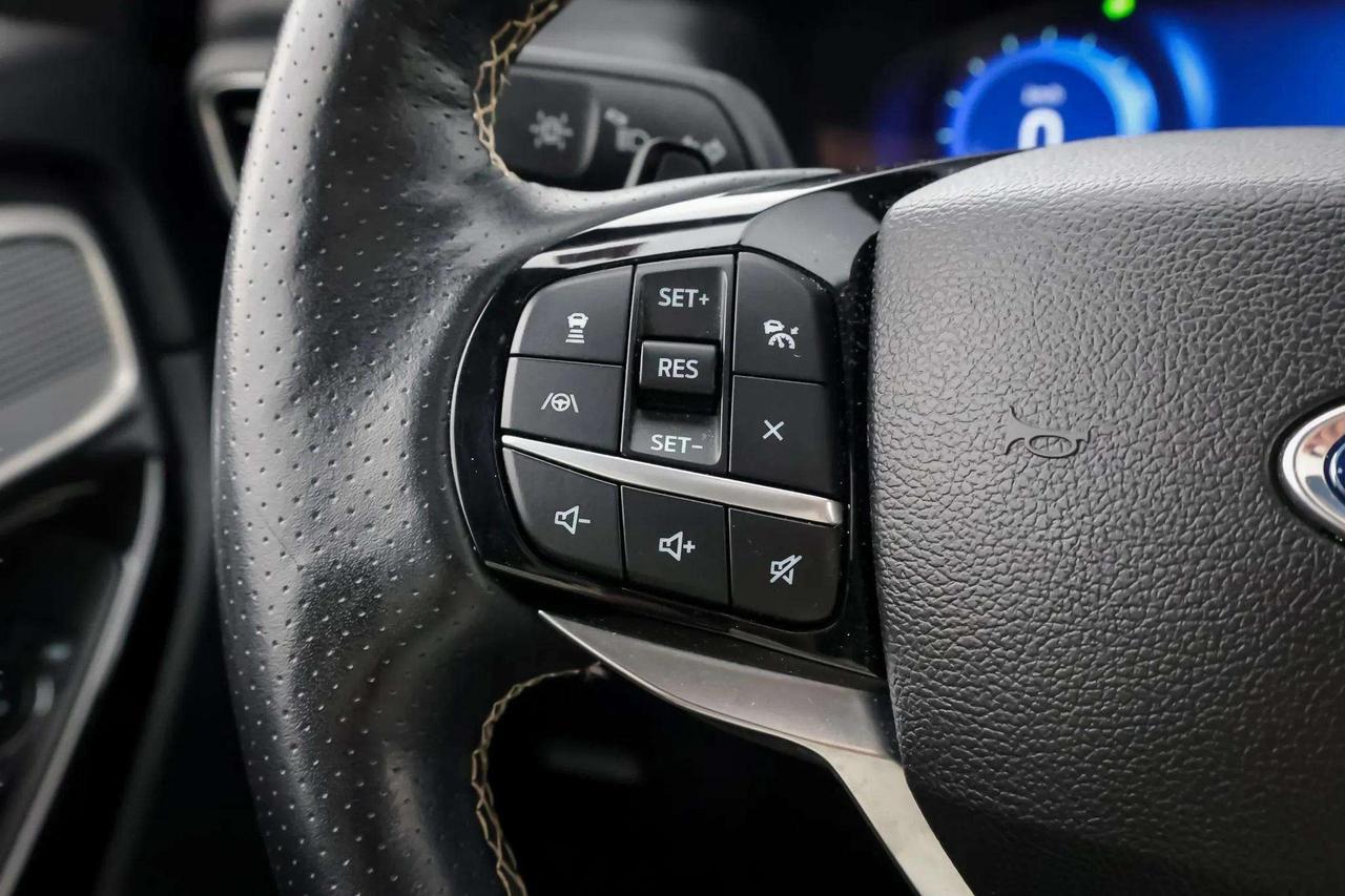 2022 Ford Explorer ST 3.0L ECOBOOST V6 4WD Photo