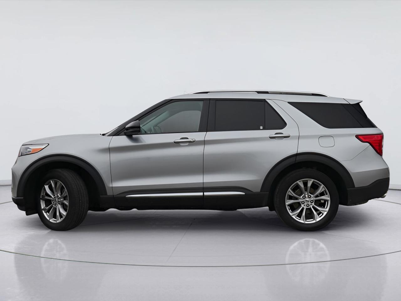 2024 Ford Explorer LEATHER SEATS - HEATED/COOLED SEATS - 3RD ROW Photo5