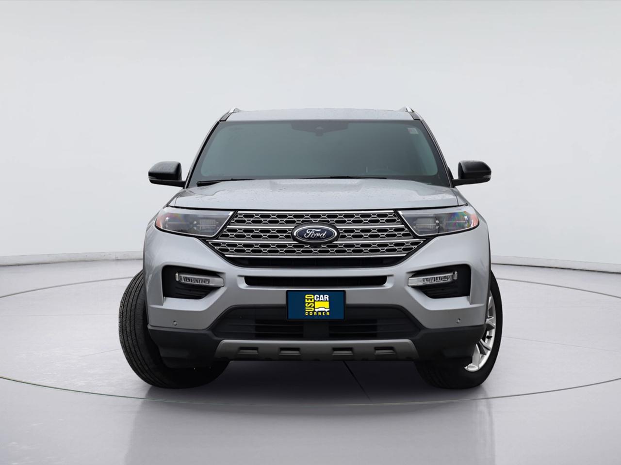 2024 Ford Explorer LEATHER SEATS - HEATED/COOLED SEATS - 3RD ROW Photo