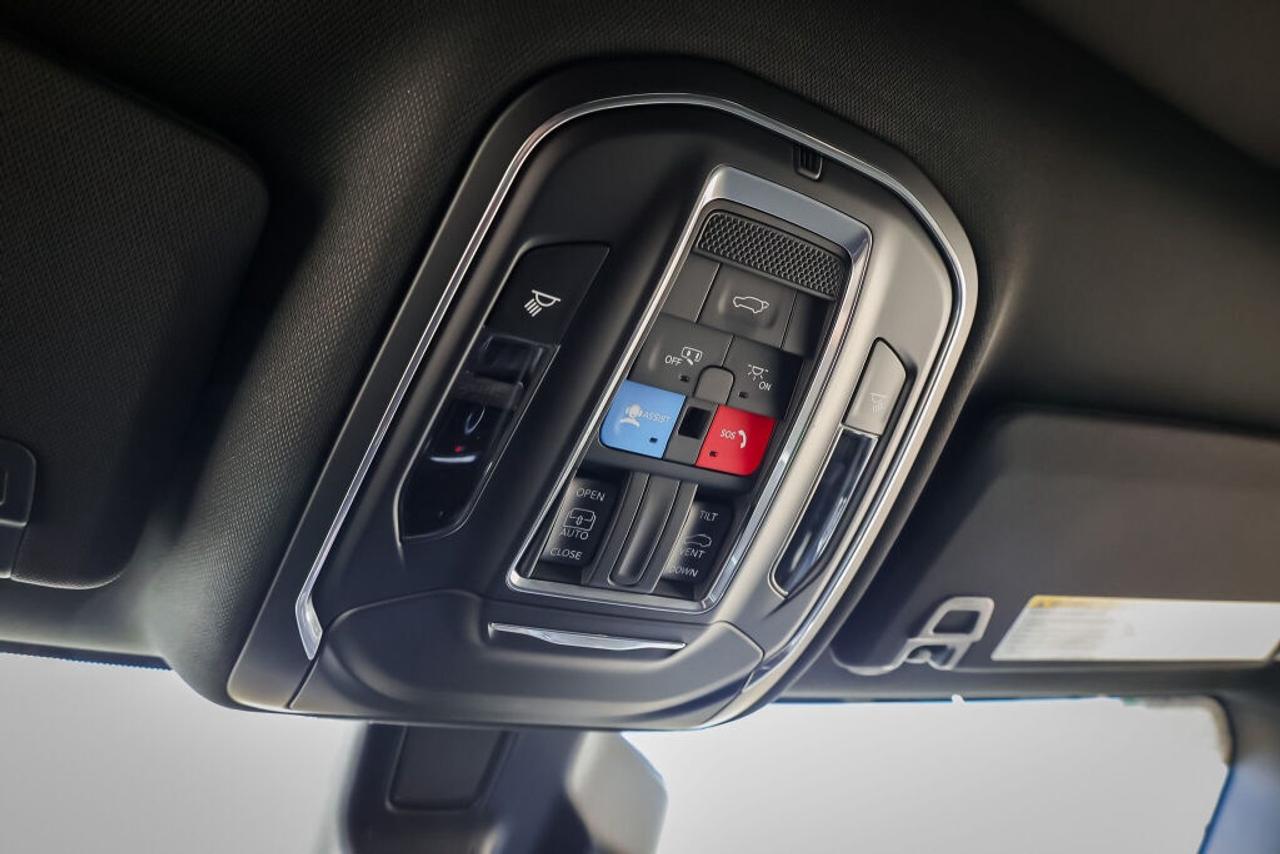 2025 Jeep Grand Cherokee Altitude Photo