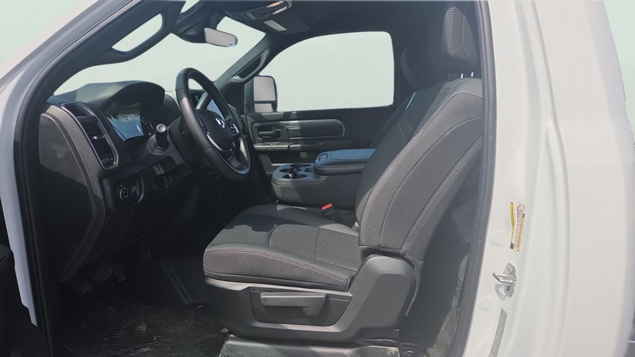 2025 RAM 4500 Tradesman Photo