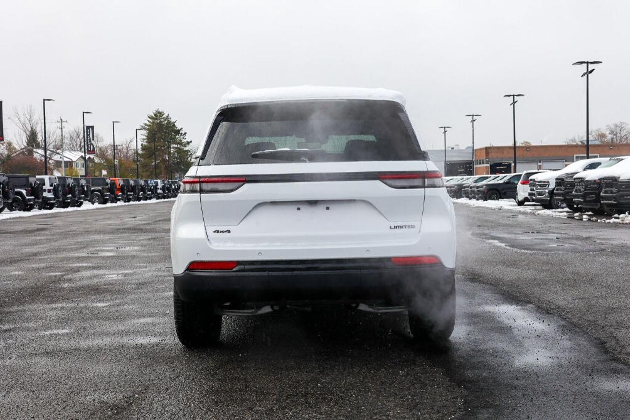 2025 Jeep Grand Cherokee Limited Photo