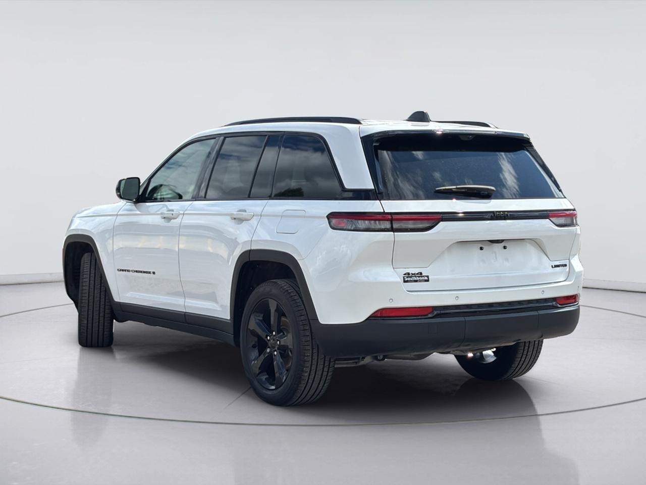 2025 Jeep Grand Cherokee Limited Photo