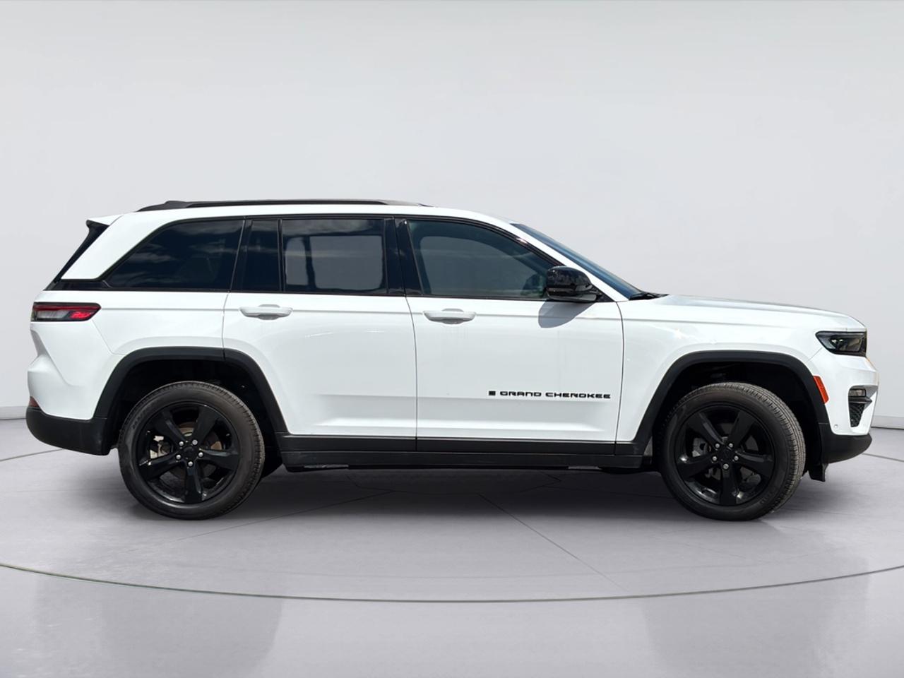 2025 Jeep Grand Cherokee Limited Photo