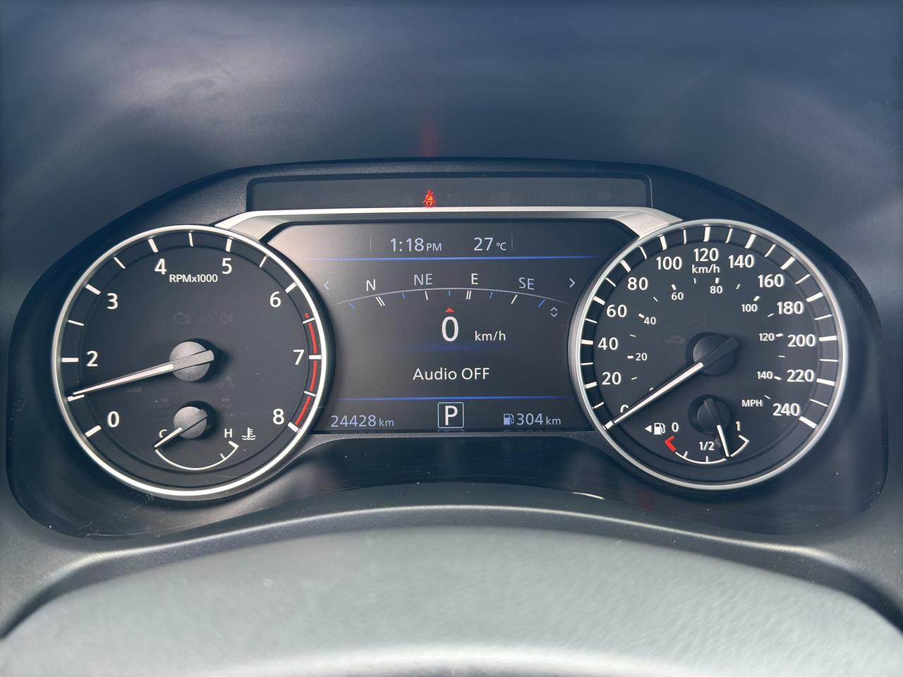 2022 Nissan Altima 2.5 SR Midnight Edition Photo