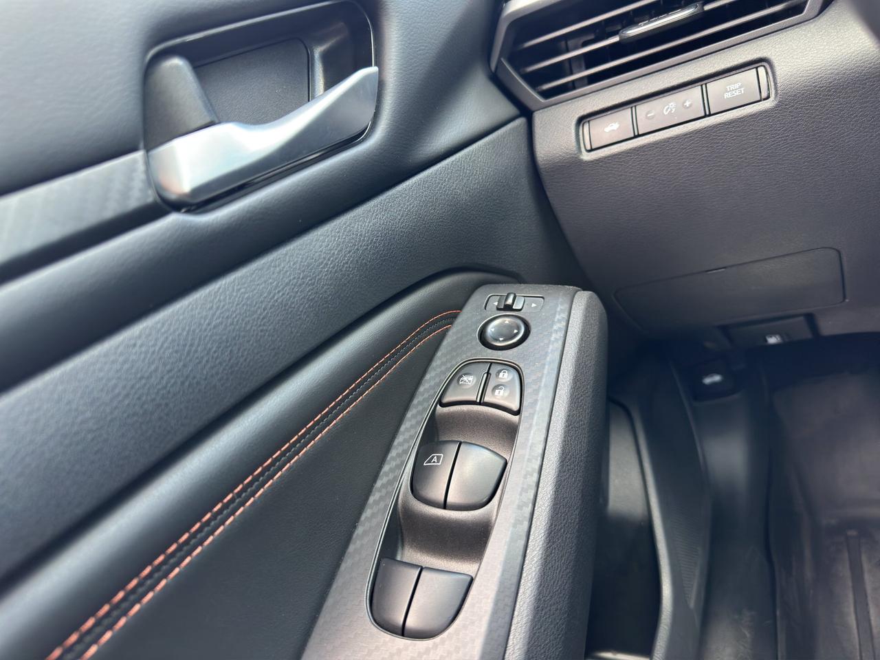 2022 Nissan Altima 2.5 SR Midnight Edition Photo