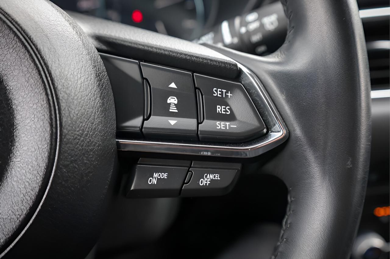 2020 Mazda CX-5 Signature AWD Photo