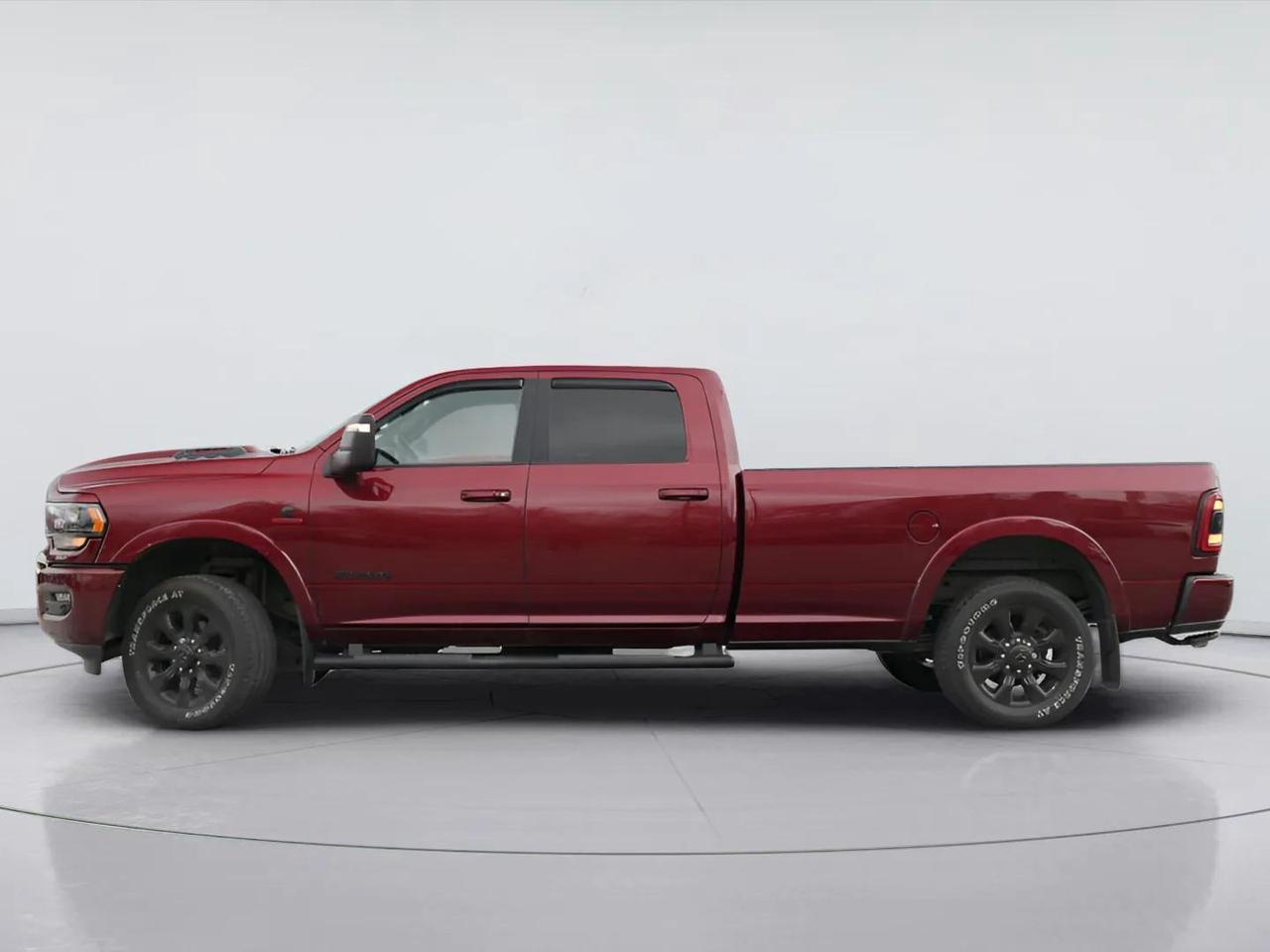 2023 RAM 3500 LIMITED 4WD DIESEL Photo