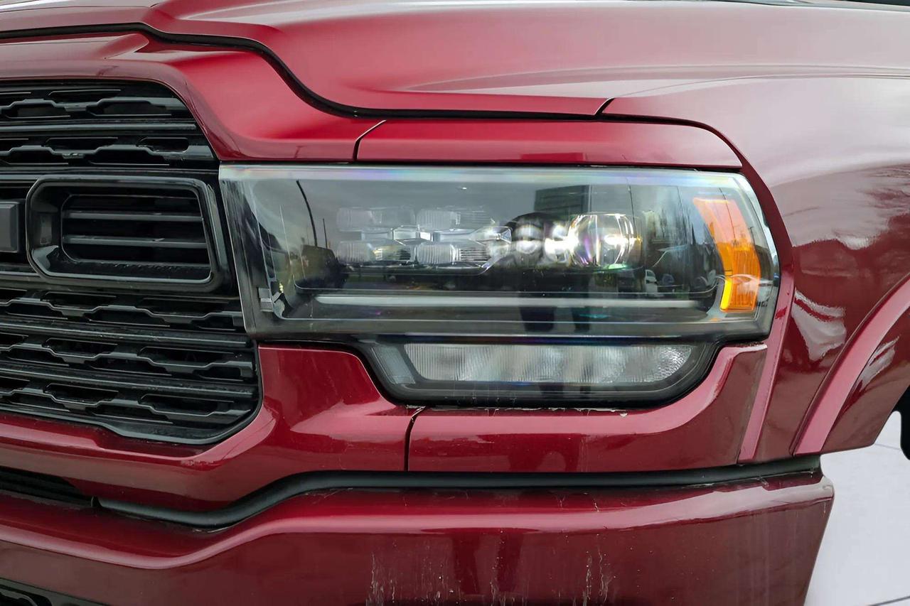 2023 RAM 3500 LIMITED 4WD DIESEL Photo