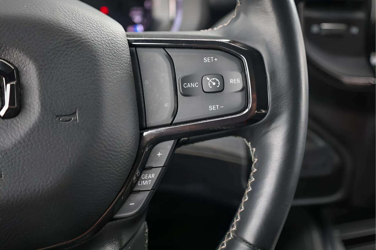 2023 RAM 3500 LIMITED 4WD DIESEL Photo