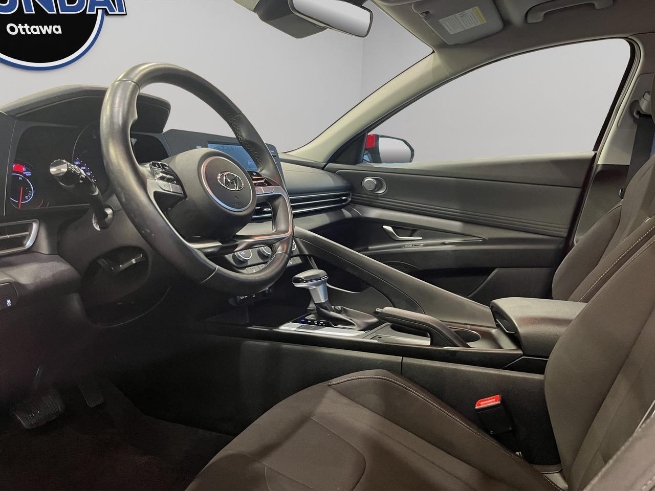 2021 Hyundai Elantra Preferred | Reverse Cam | Heated Seats Photo