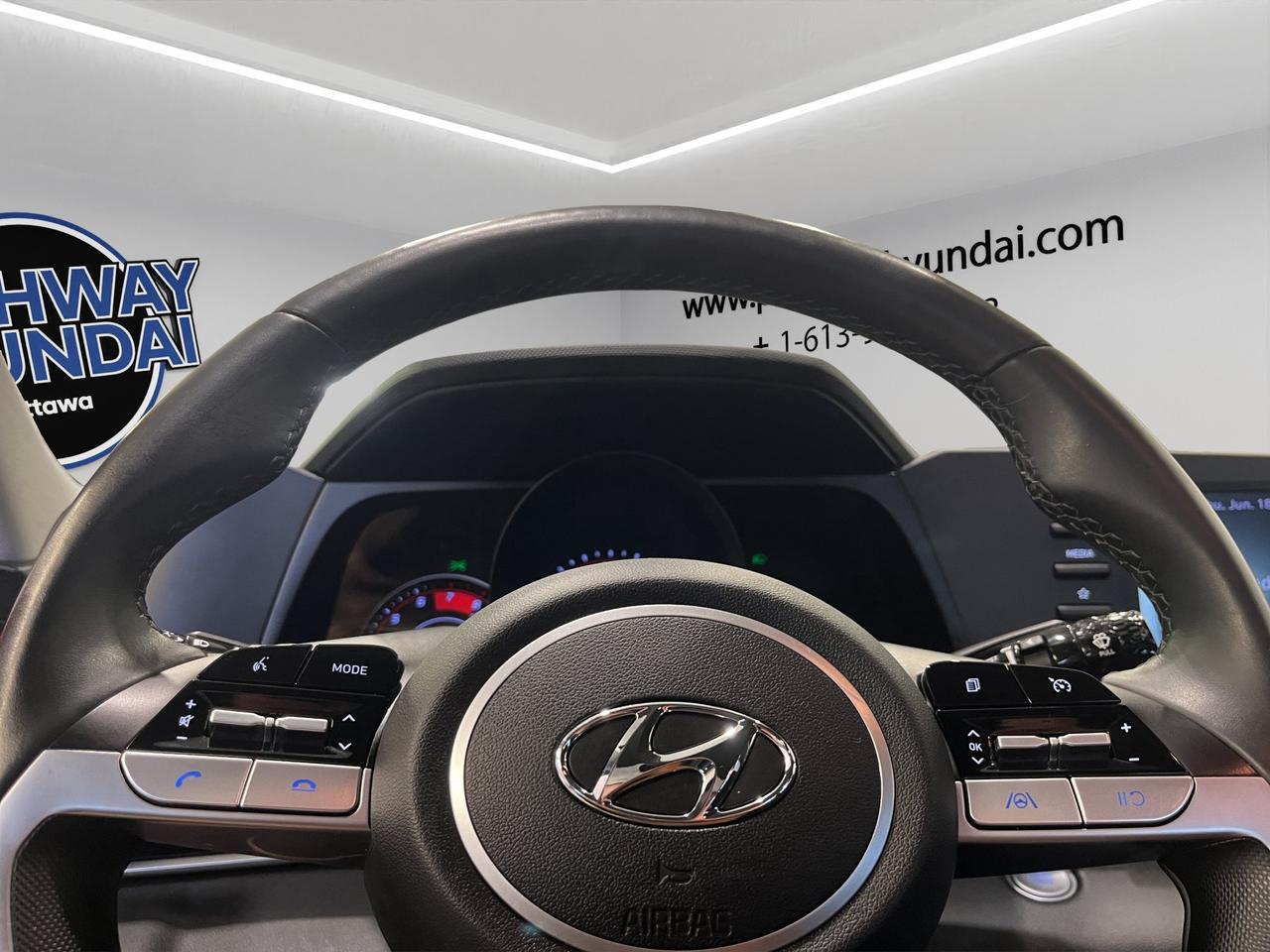2021 Hyundai Elantra Preferred | Reverse Cam | Heated Seats Photo