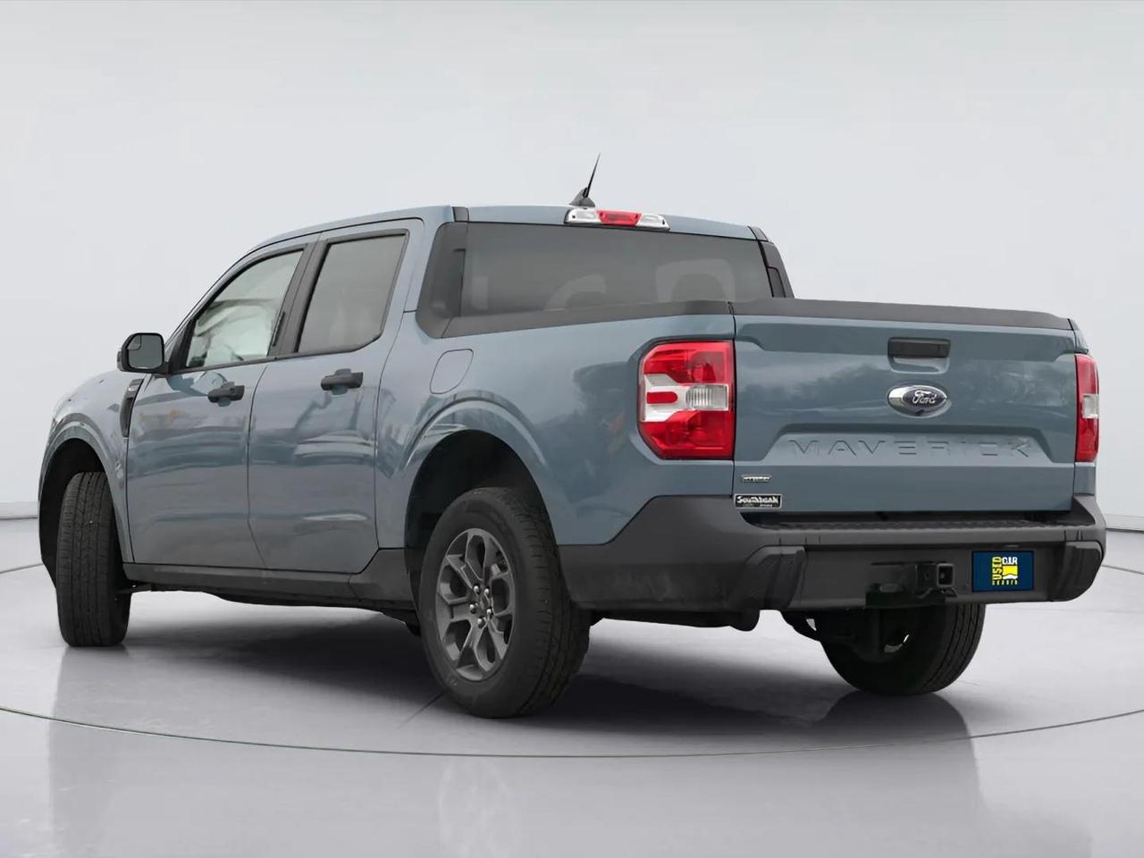 2023 Ford Maverick XLT Crew Cab Photo