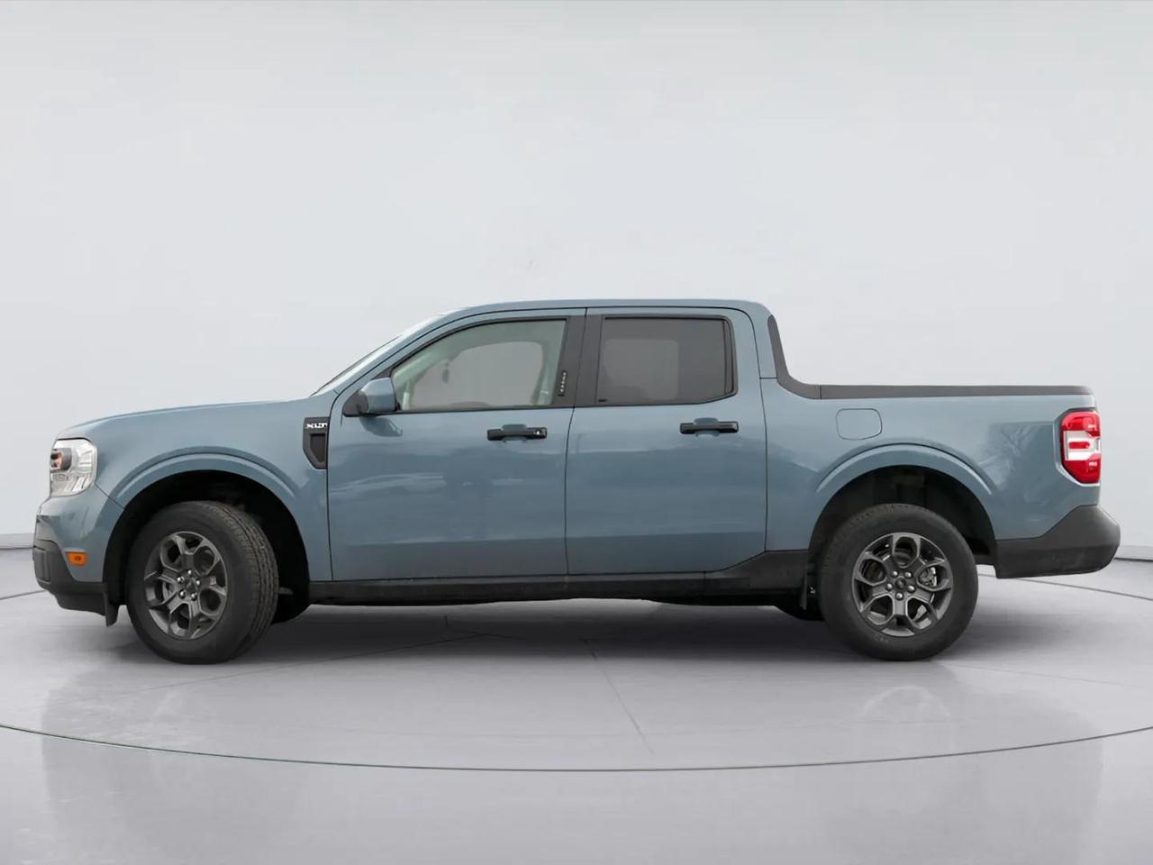2023 Ford Maverick XLT Crew Cab Photo