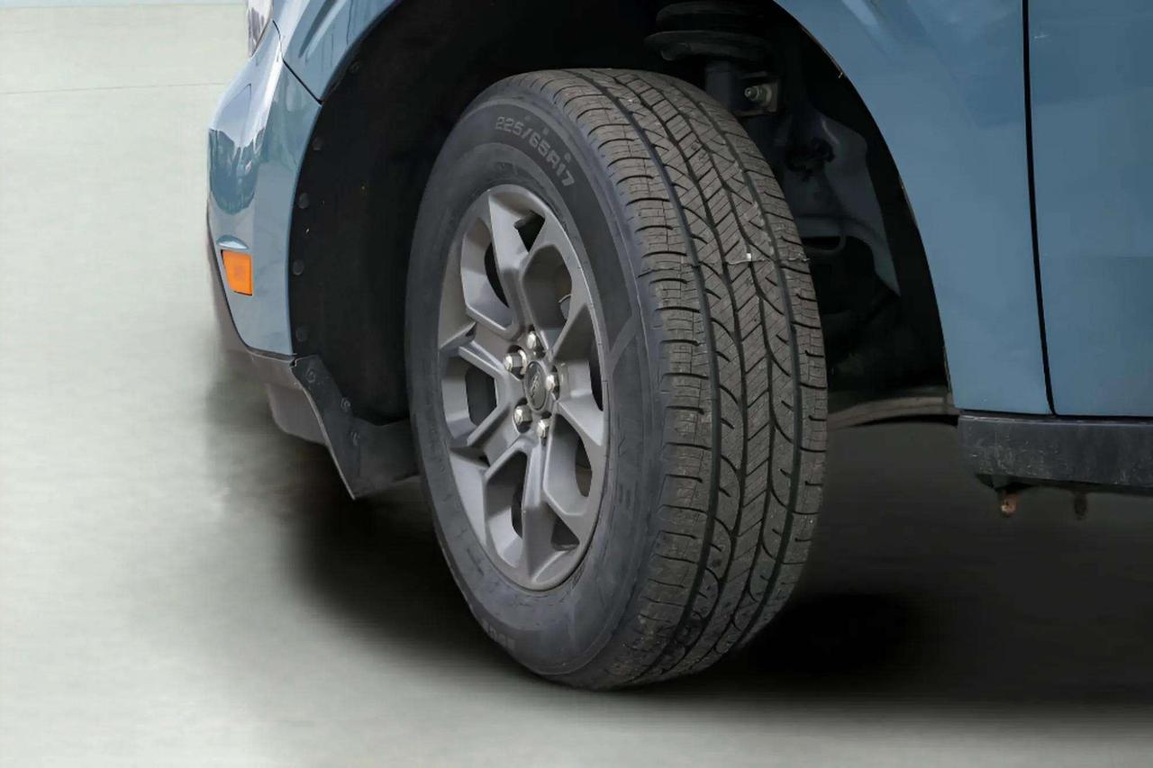 2023 Ford Maverick XLT Crew Cab Photo