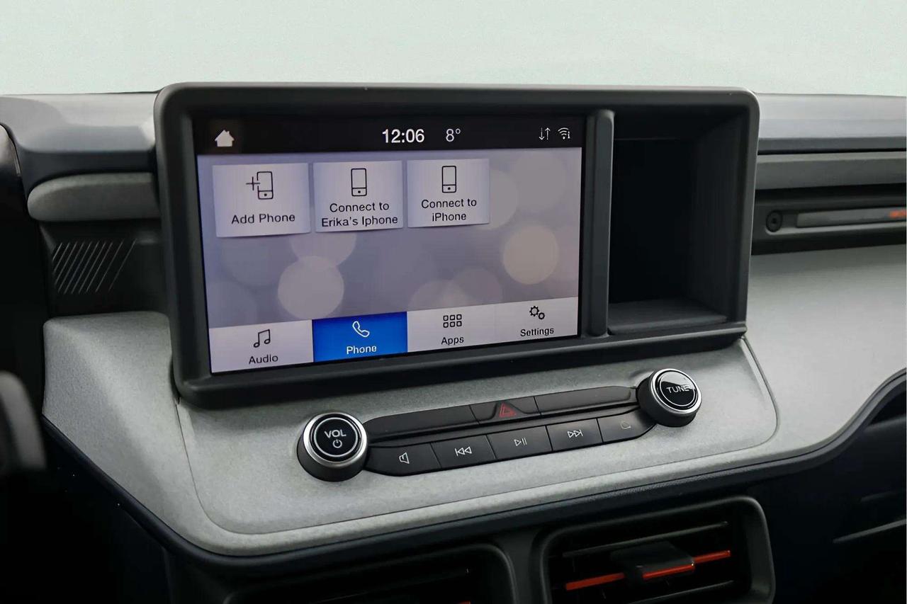 2023 Ford Maverick XLT Crew Cab Photo