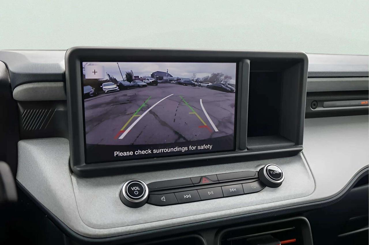 2023 Ford Maverick XLT Crew Cab Photo