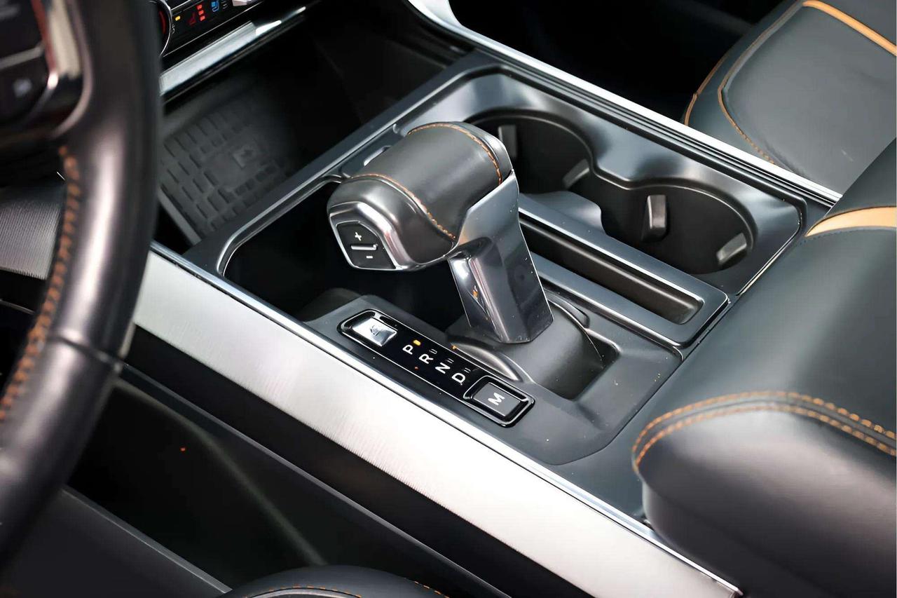 2022 Ford F-150 PLATINUM 3.5L HYBRID V6 Photo