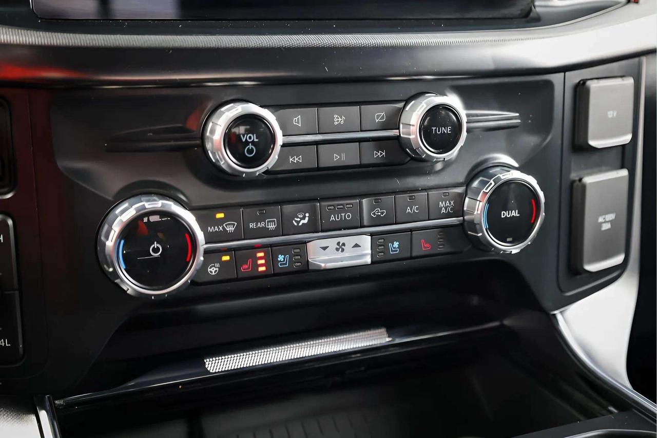 2022 Ford F-150 PLATINUM 3.5L HYBRID V6 Photo