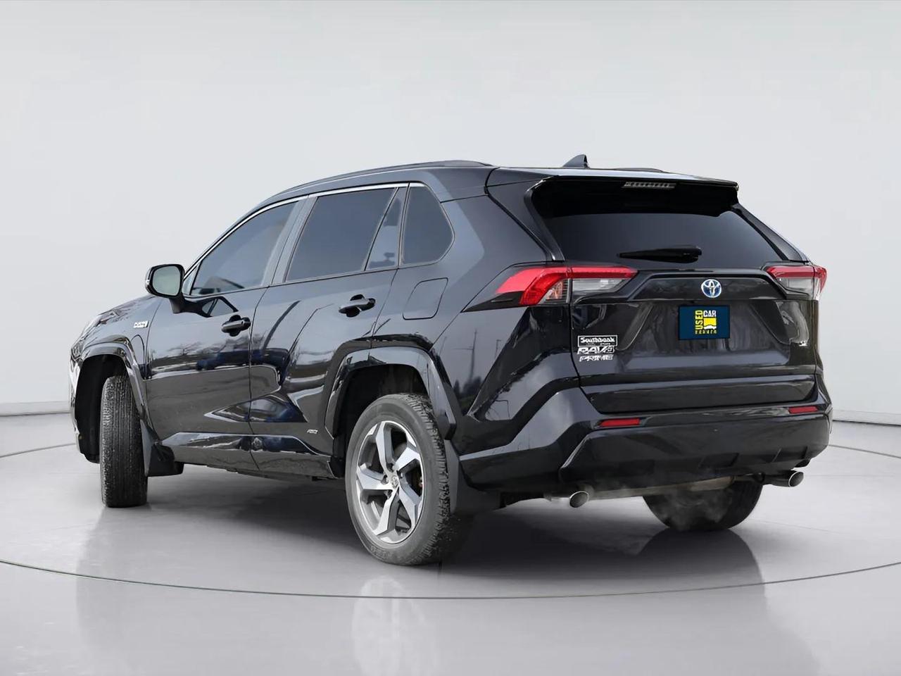 2021 Toyota RAV4 Prime : Leather, Apple Car Play, Htd Seats, Htd Wheel Photo
