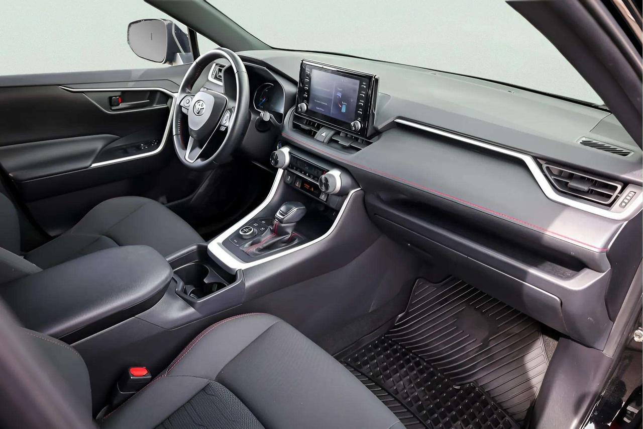 2021 Toyota RAV4 Prime : Leather, Apple Car Play, Htd Seats, Htd Wheel Photo